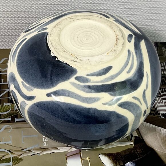 Blue & White Swirl Stoneware Planter Flower Pot Round Wheel Thrown Maker’s Mark - Picture 8 of 17